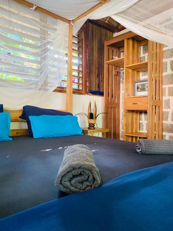 Tamarin Lodge Ампангоринана Экстерьер фото