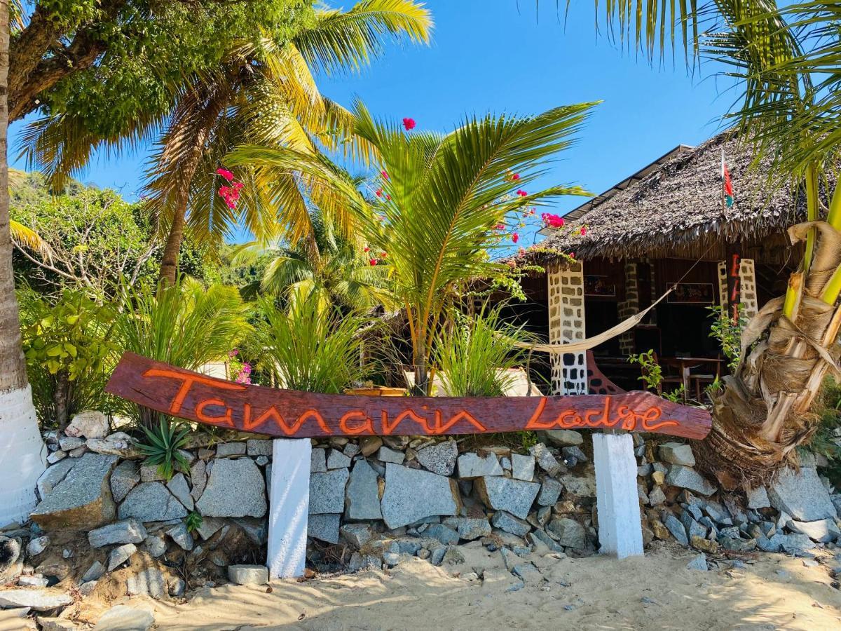 Tamarin Lodge Ампангоринана Экстерьер фото